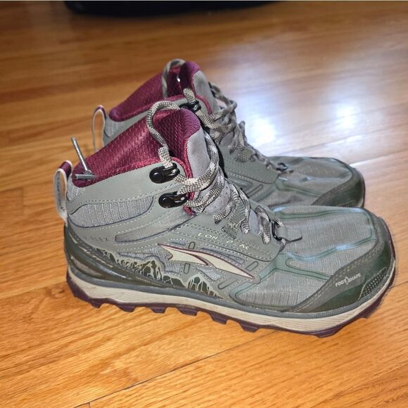 Altra Women's Lone Peak All-Weather Waterproof Mid Trail Hiking Boots 7.5 - Picture 1 of 7